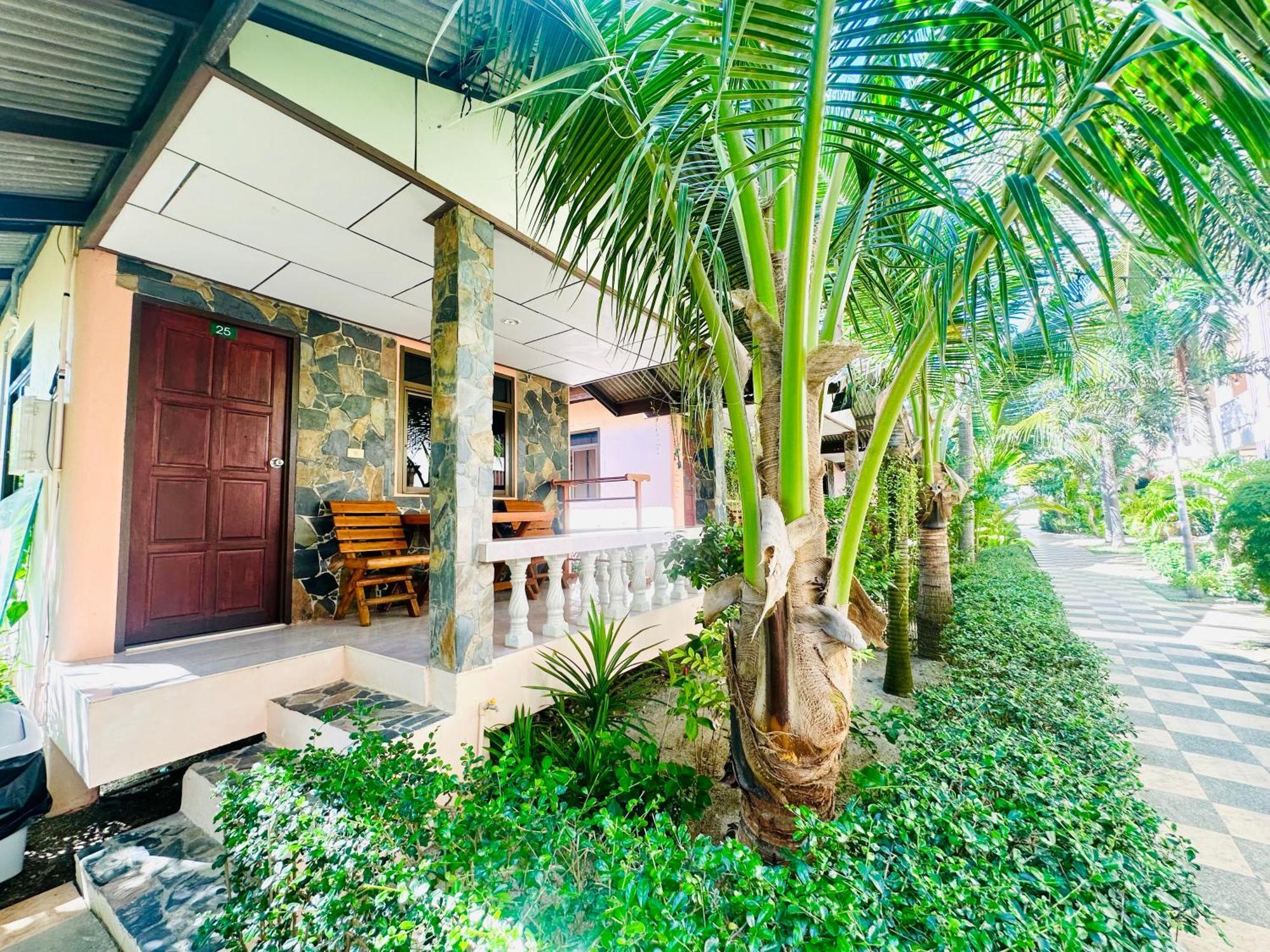 Family House Resort, Hat Rin Buitenkant foto