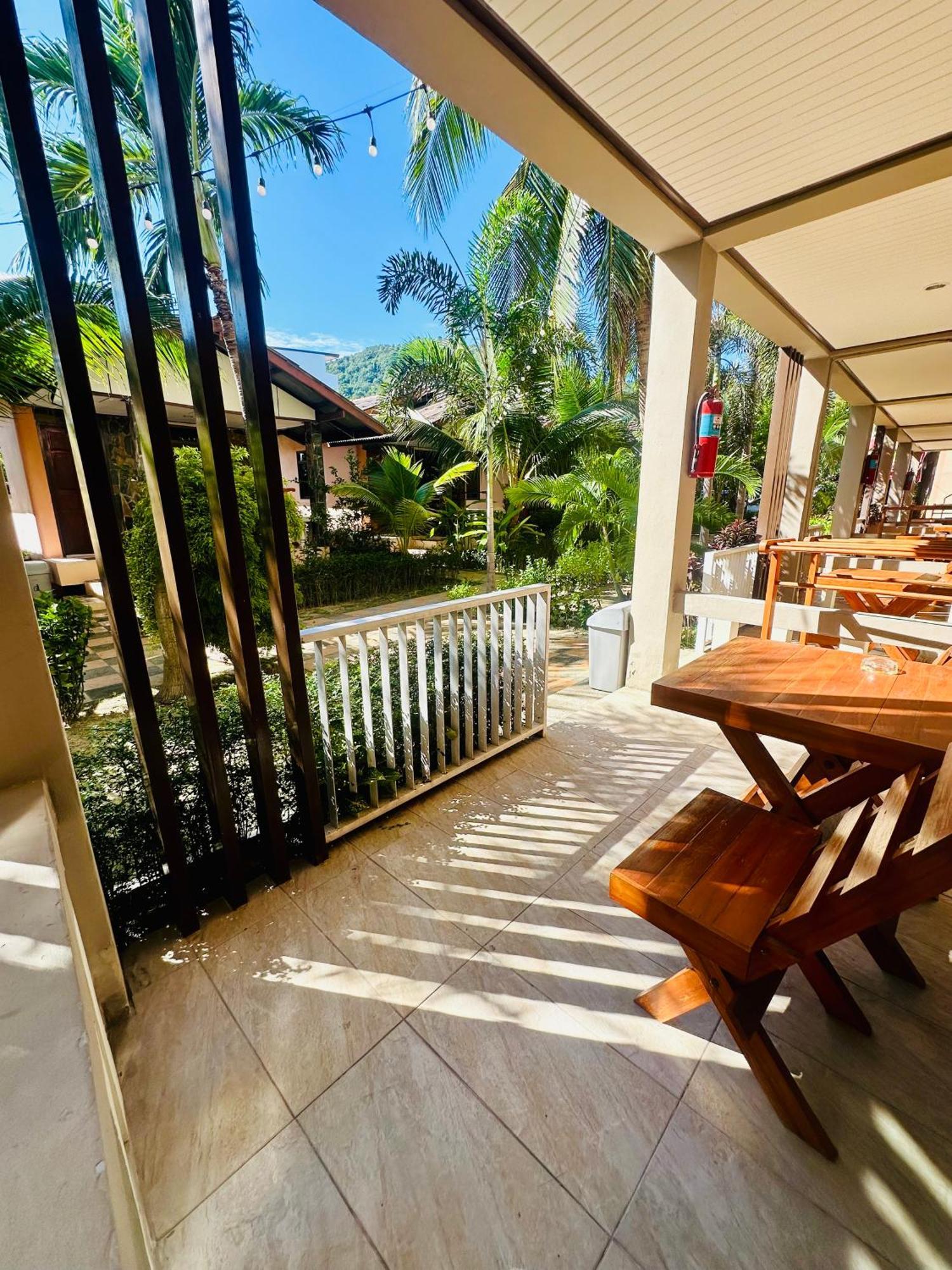 Family House Resort, Hat Rin Buitenkant foto