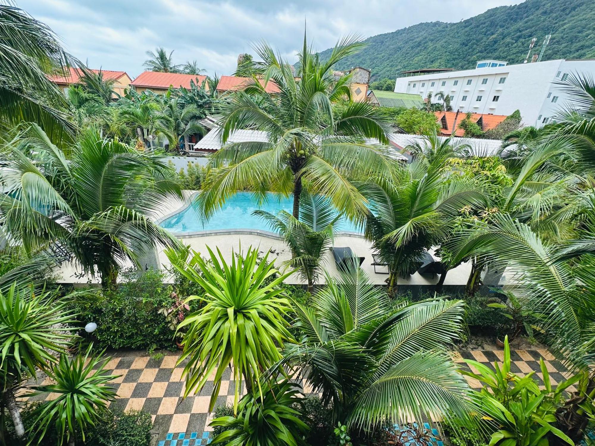 Family House Resort, Hat Rin Buitenkant foto